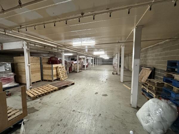 Main image of property: Unit 1A & 1B, Calderdale Business Park, Club Lane, Halifax, HX2 8DB