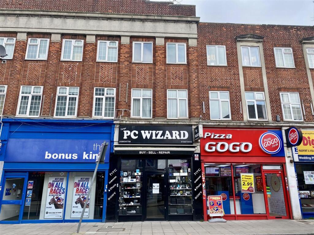 Main image of property: High Street, Yiewsley, West Drayton
