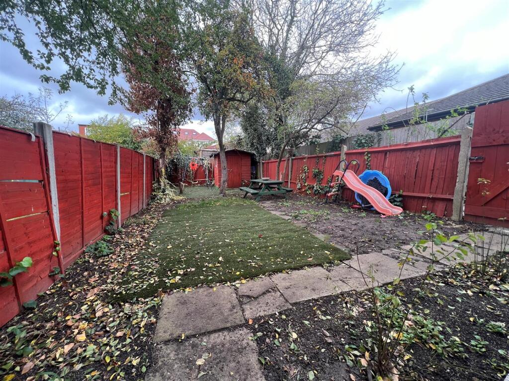 Property photo 8