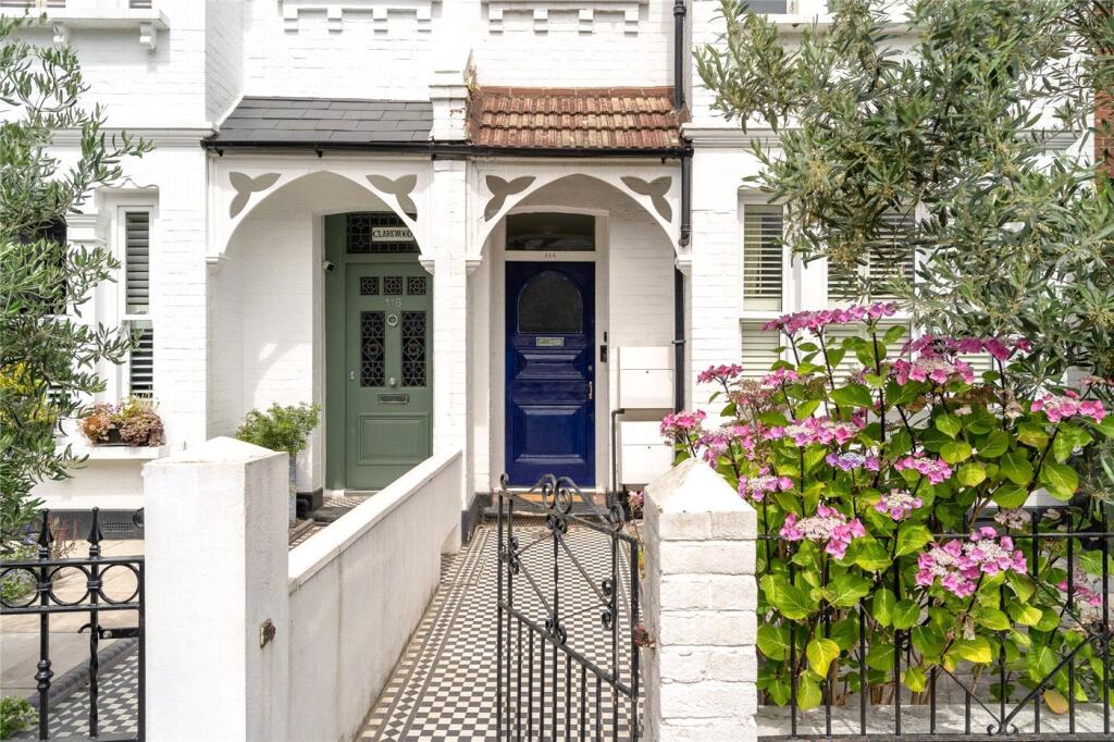 Main image of property: Sternhold Avenue, London, SW2