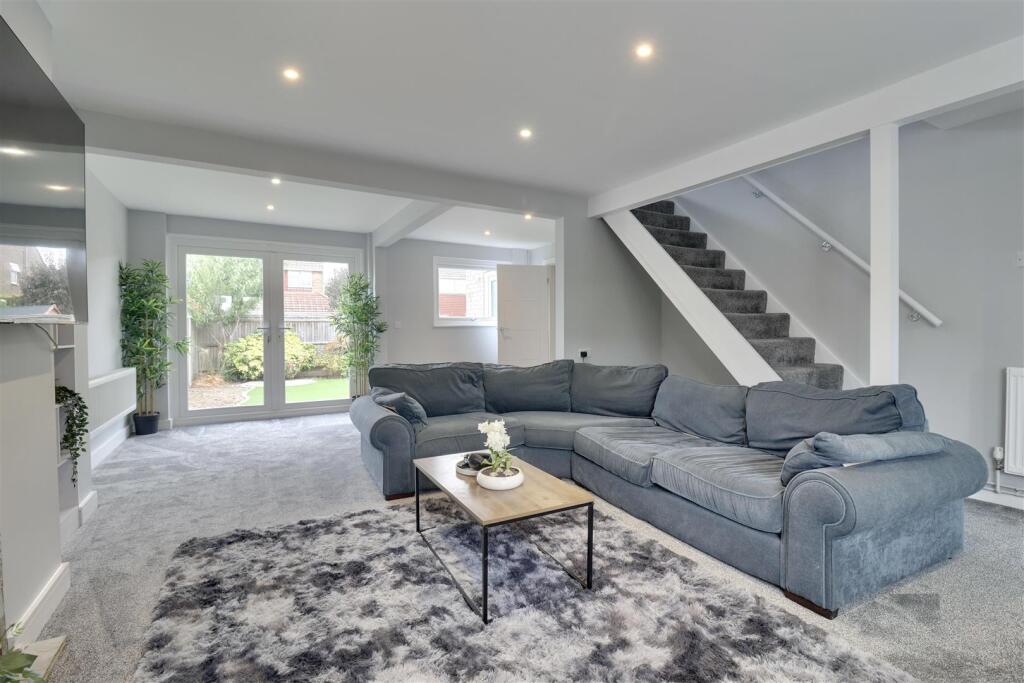 House in Portsmouth - View 3