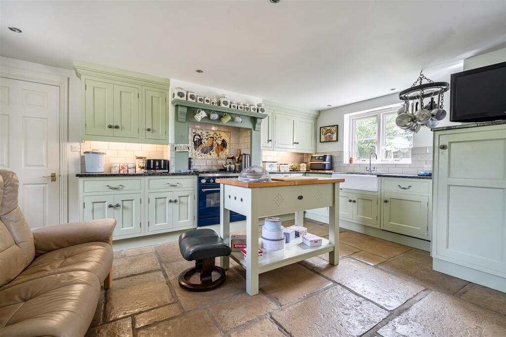 House in East Devon, Branscombe - View 3