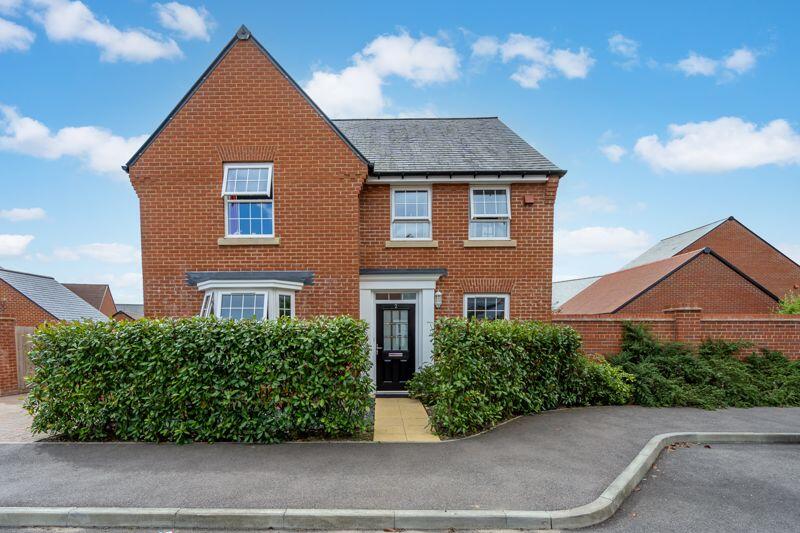 Ireland Close, Westhampnett, Chichester photo 3