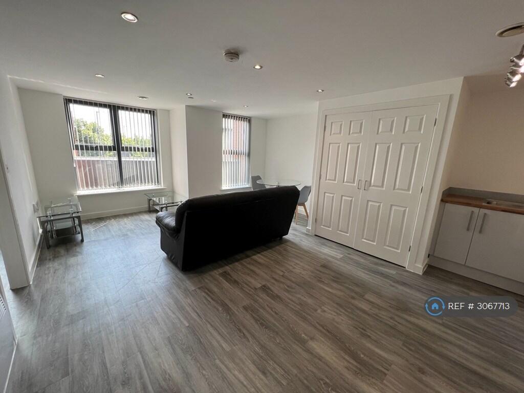 Apartment in Manchester - View 2