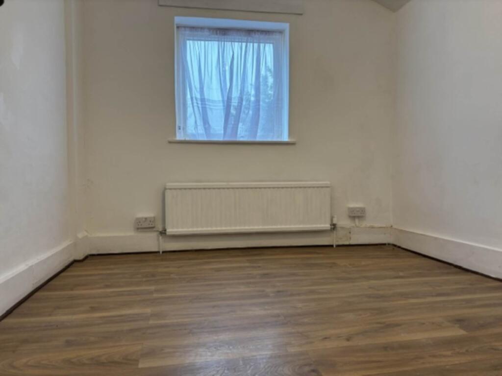 4 bedroom house for rent