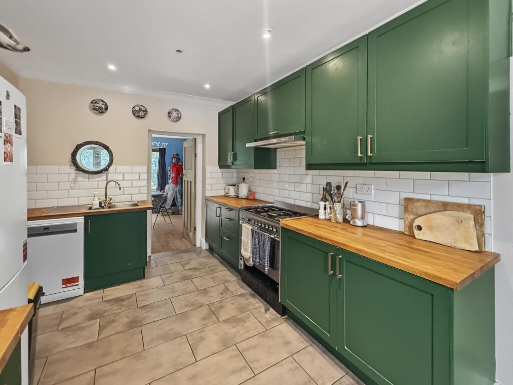 House in Manchester, Greater Manchester - View 5