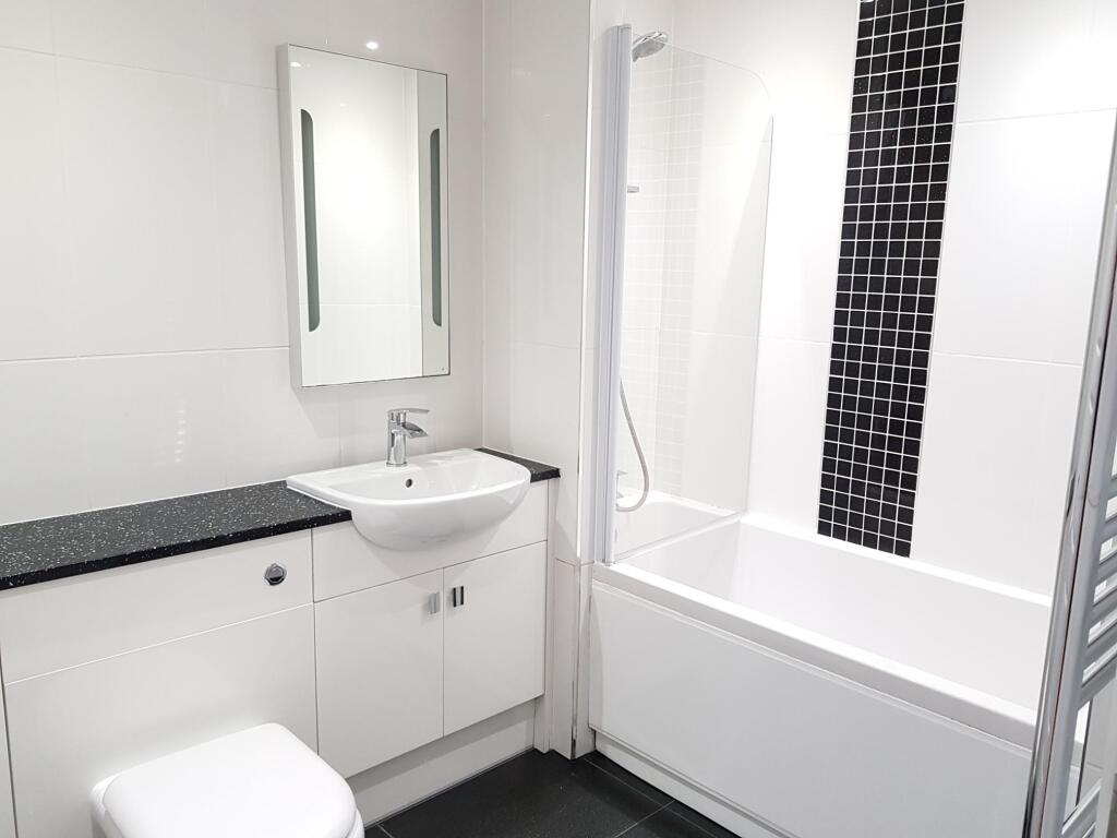 Apartment in Nottingham - More