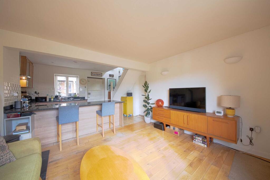 Main image of property: Bacres Farm Cottage, Henley On Thames