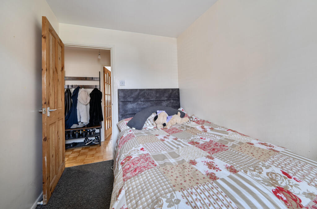 Apartment in London - More