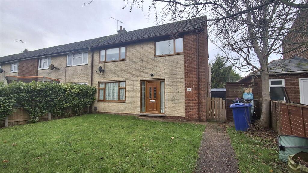 Main image of property: Holme Walk, Gainsborough, North Lincolnshire, DN21