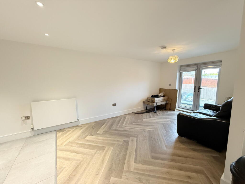 Additional image 5 of Sir Robert Peel Court, Stratford Road, Shirley