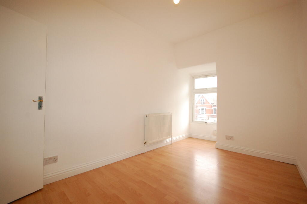 Apartment in London - View 3