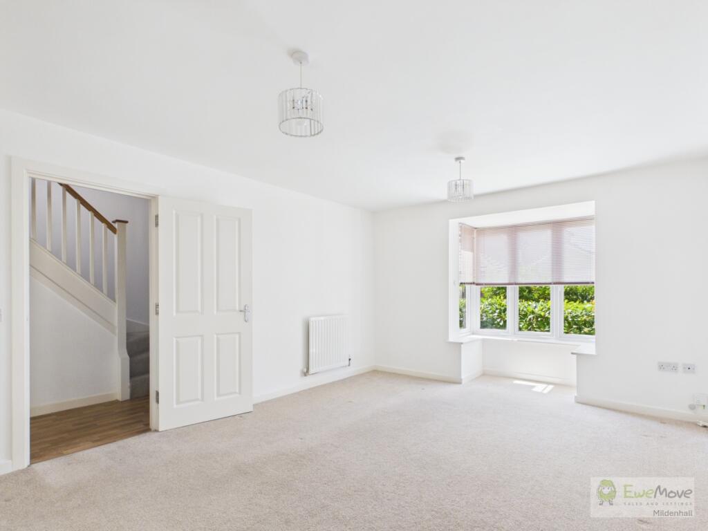 House in Ipswich - View 4