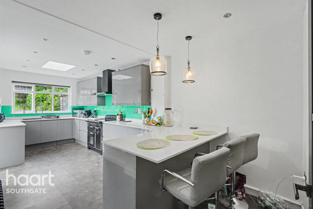 3-bed semi-detached on Morton Way, London, £950,000