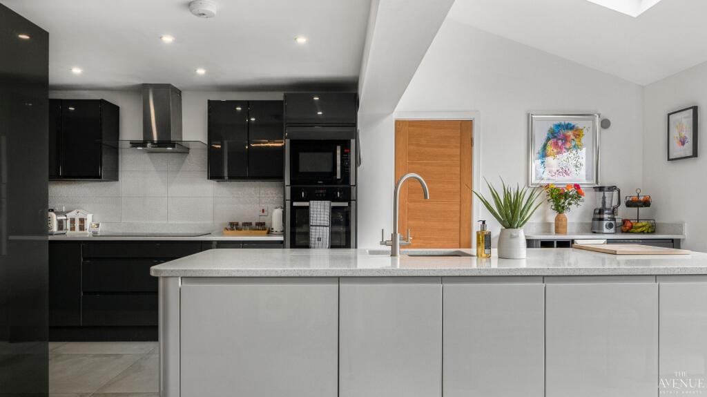 Additional image 11 of Gainsborough Drive, Tamworth, Staffordshire