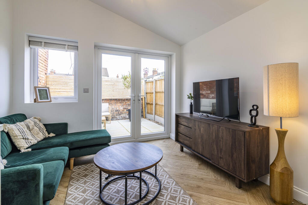 Apartment in Lincoln - View 5