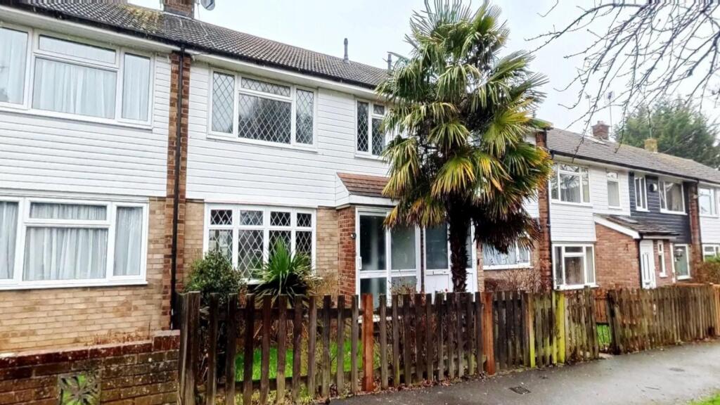 Main image of property: Kenilworth Gardens, Gillingham