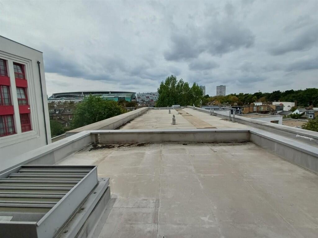 Apartment in London - View 4