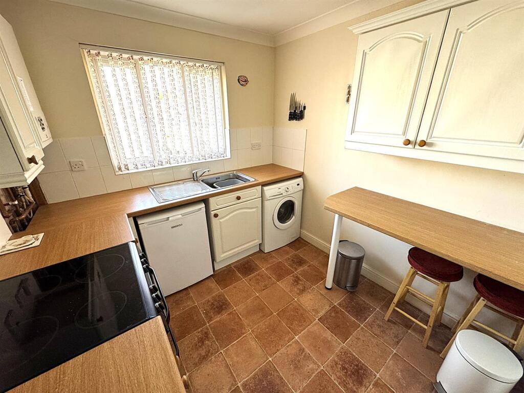 Tunwell Lane, Corby photo 3