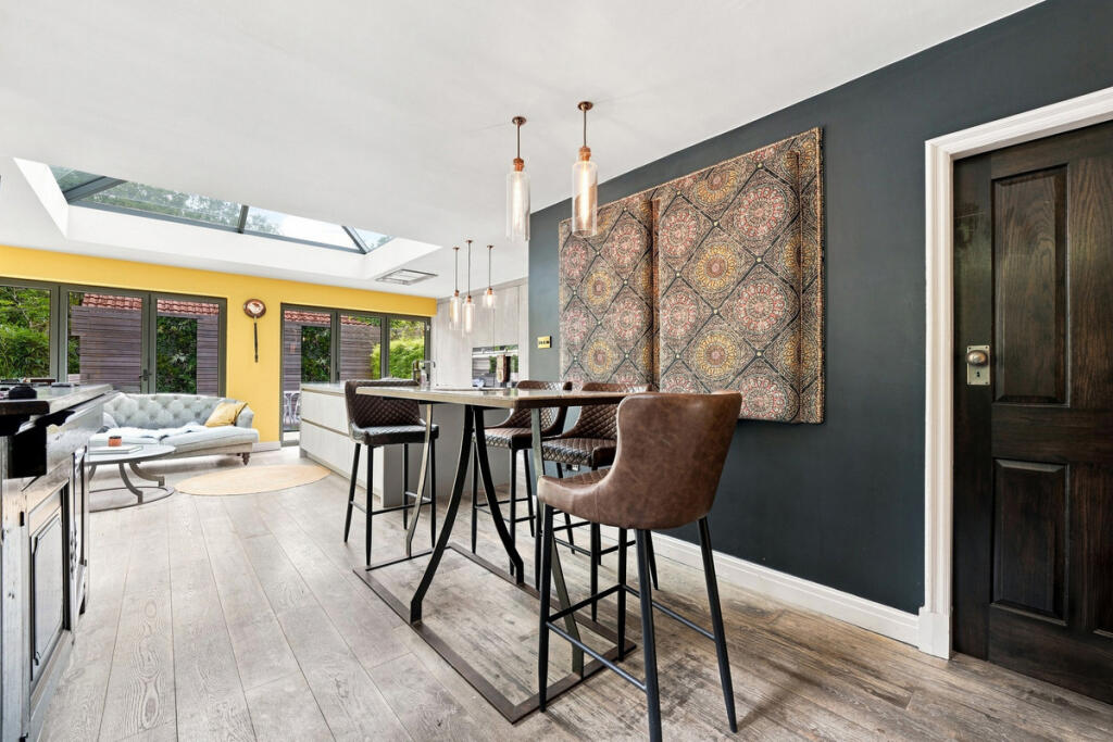 House in Stockport, Heaviley, Davenport - View 5