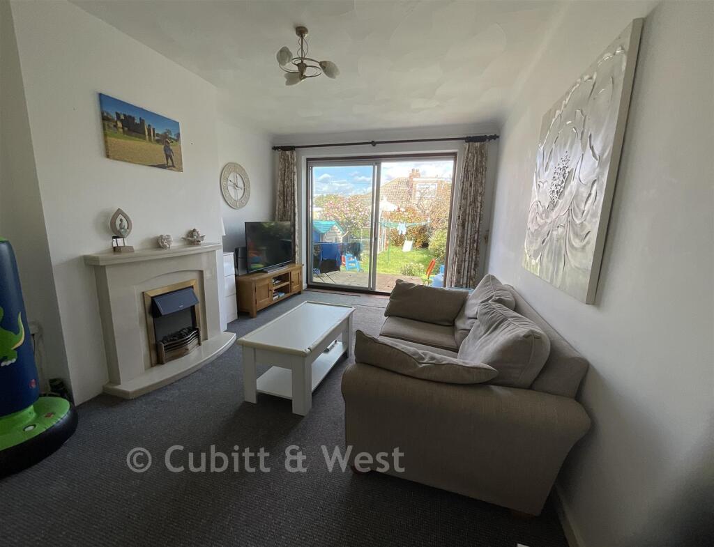 Main image of property: Bee Road, Peacehaven, East Sussex