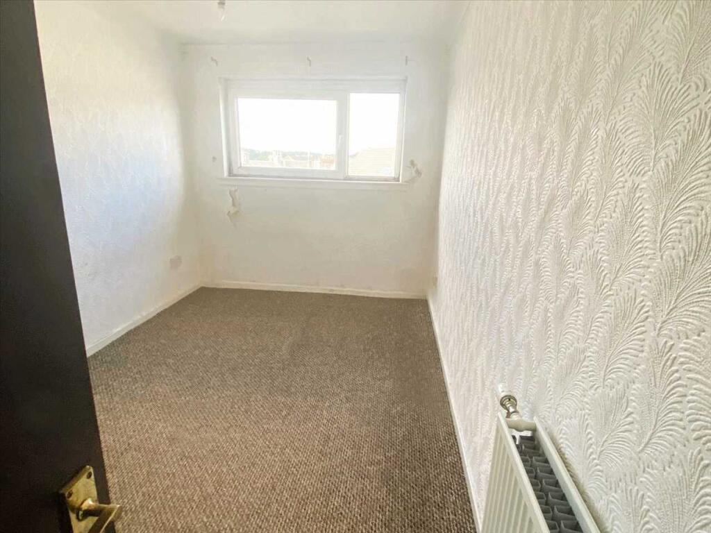 Apartment in Motherwell, South Lanarkshire - View 5