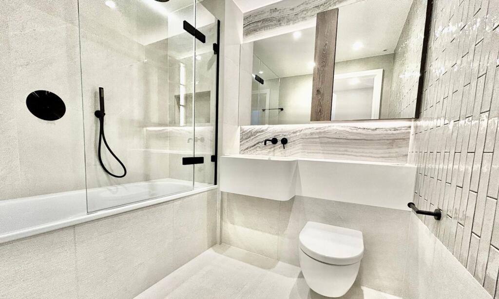 Main image of property: Parkland Walk, London, SW6