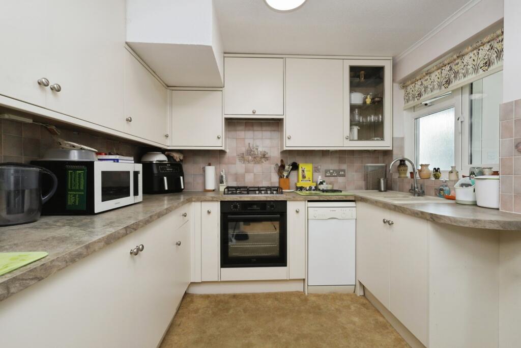 House in Tonbridge - View 5