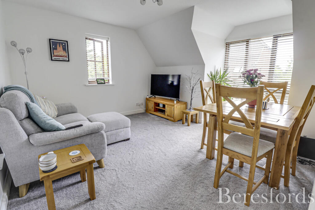 Apartment in Brentwood, Warley - View 4