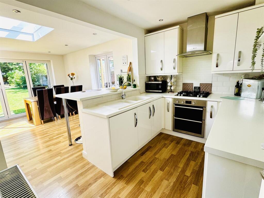 Penzance Road, Kesgrave, Ipswich photo 4