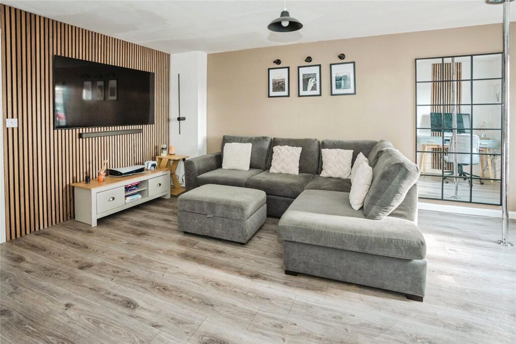 Main image of property: Capito Drive, North Hykeham, Lincoln, Lincolnshire, LN6