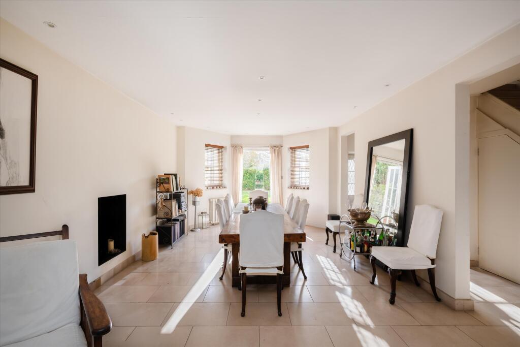 House in London - View 5