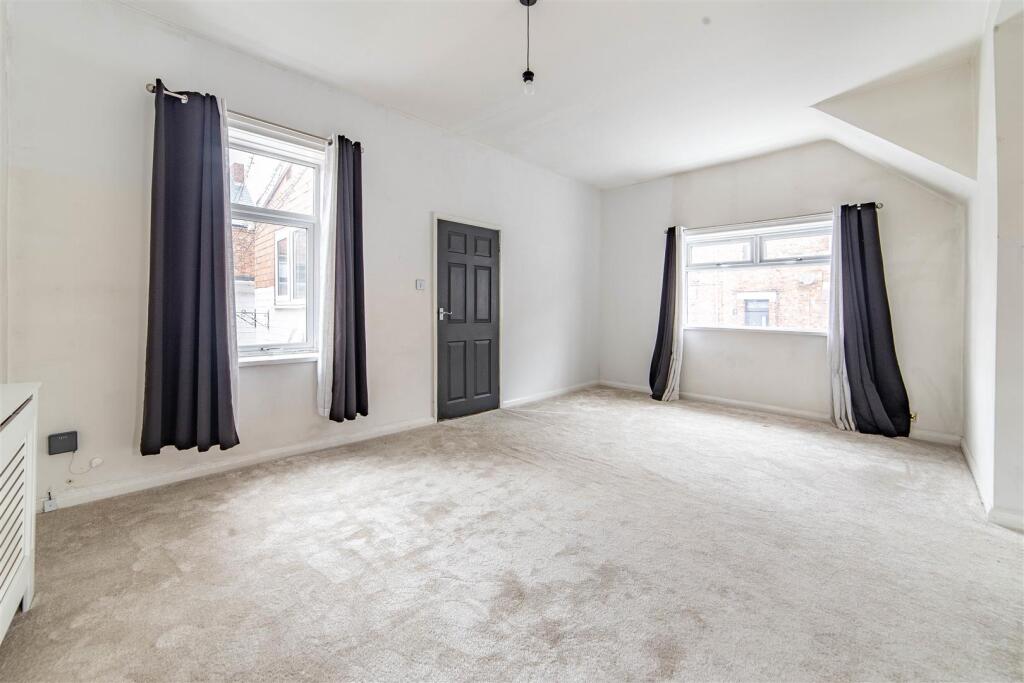 House in Newcastle upon Tyne, Tyne and Wear - View 3