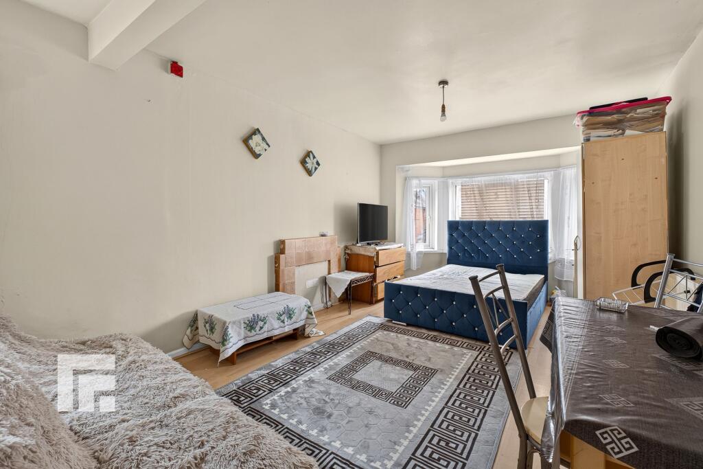 House in Cardiff - View 5