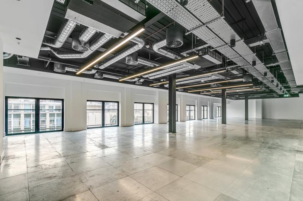 Kingsway 3315.jpg