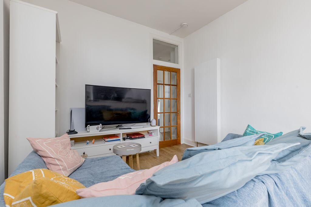 Apartment in Edinburgh - View 5