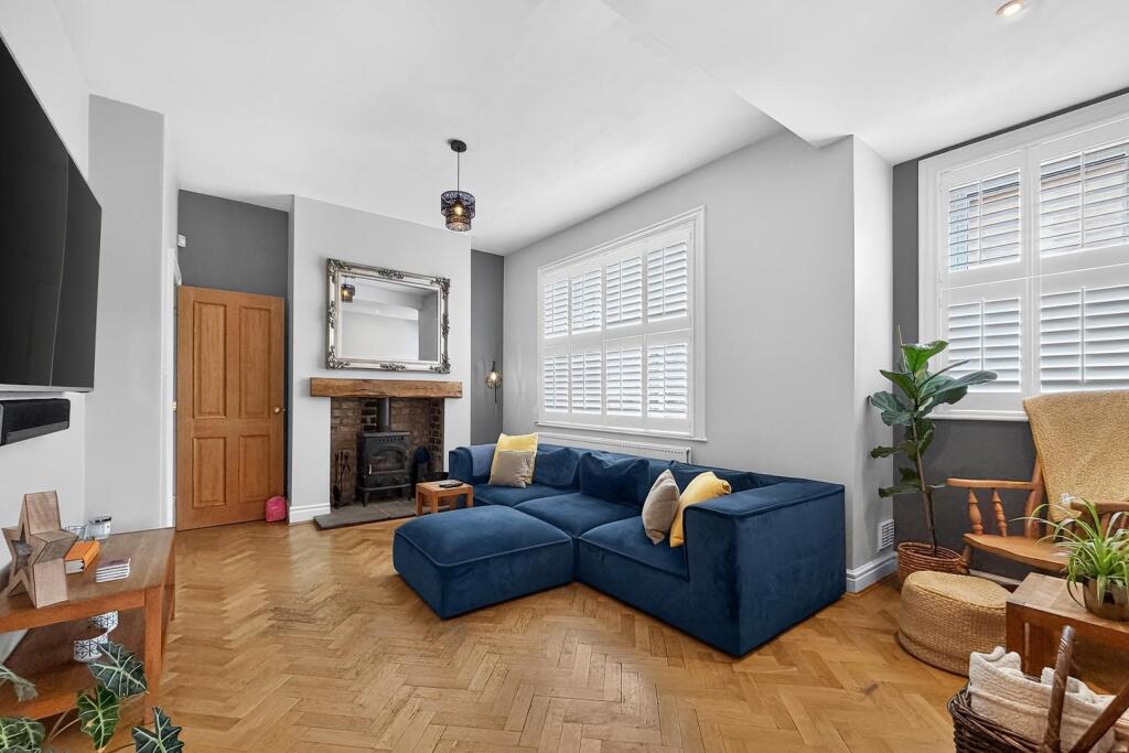 House in Trafford, Greater Manchester - View 5
