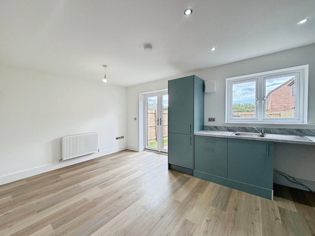 House in Newcastle upon Tyne, Amble By the Sea - More
