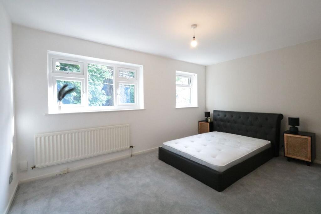 Willaston Close, Chorlton Green, M21 photo 4