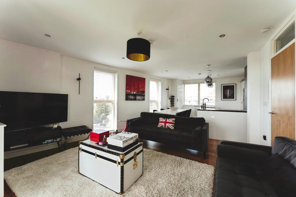Apartment in London - View 4