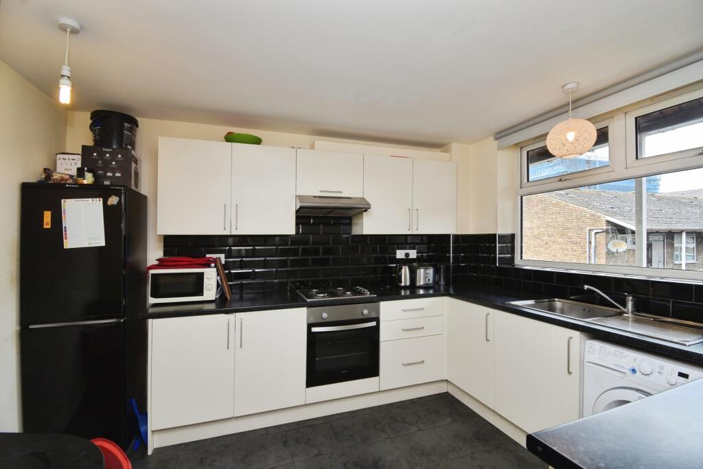 Main image of property: Gough Walk, London, E14