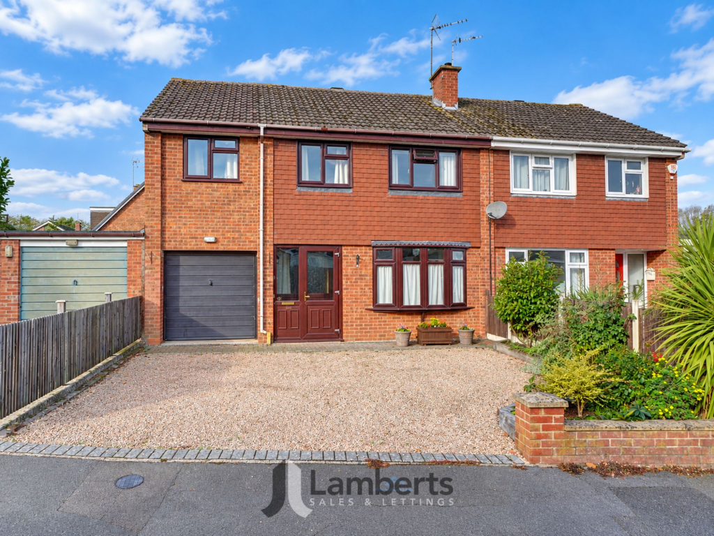 Main image of property: St. Judes Avenue, Studley, B80