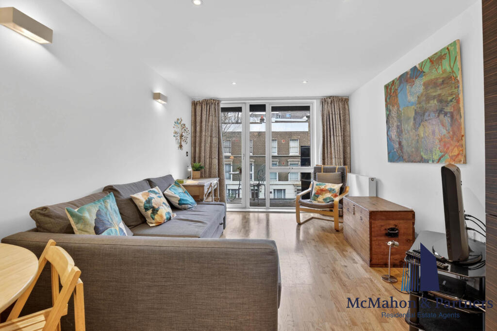 Main image of property: 172 Grange Road, London, SE1