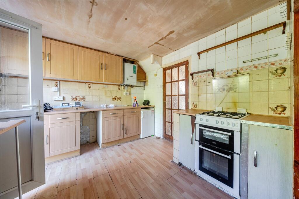 House in London - View 2