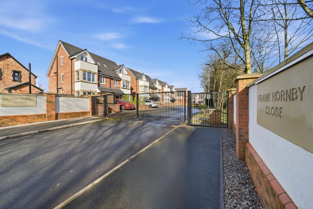 Main image of property: Frank Hornby Close, Maghull, L31