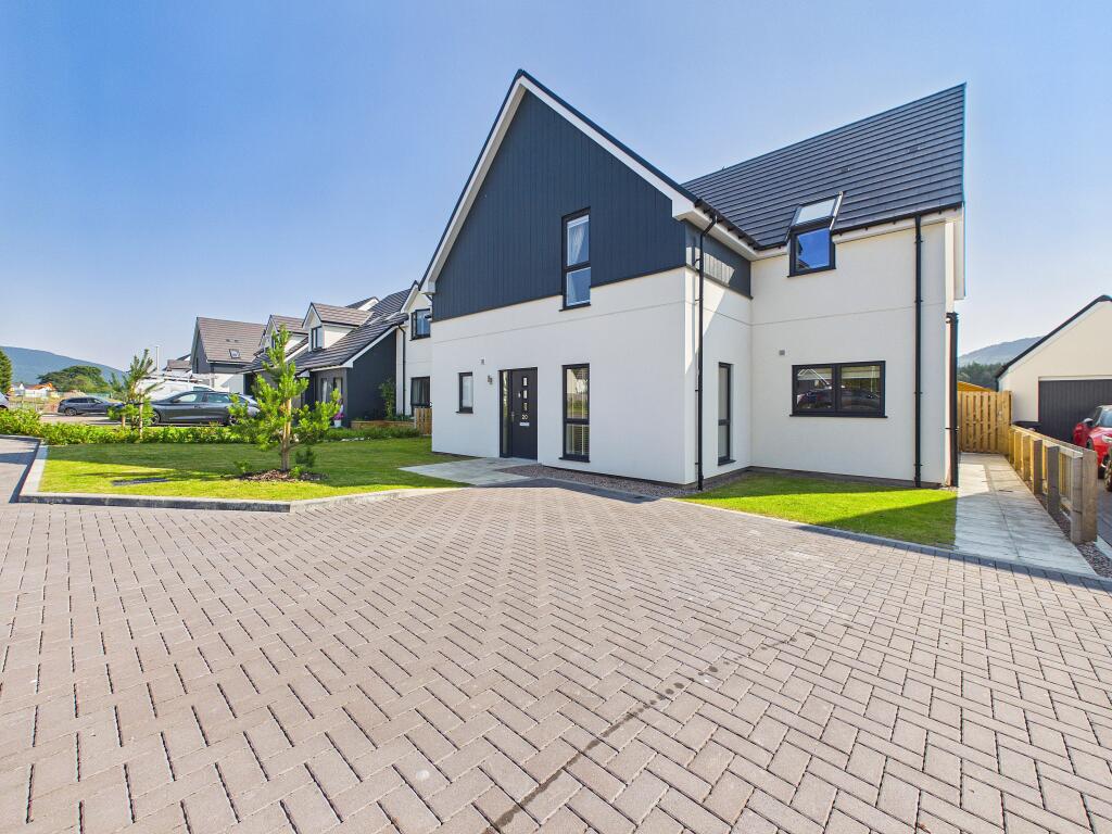 Main image of property: Lairig Ghru View, Aviemore