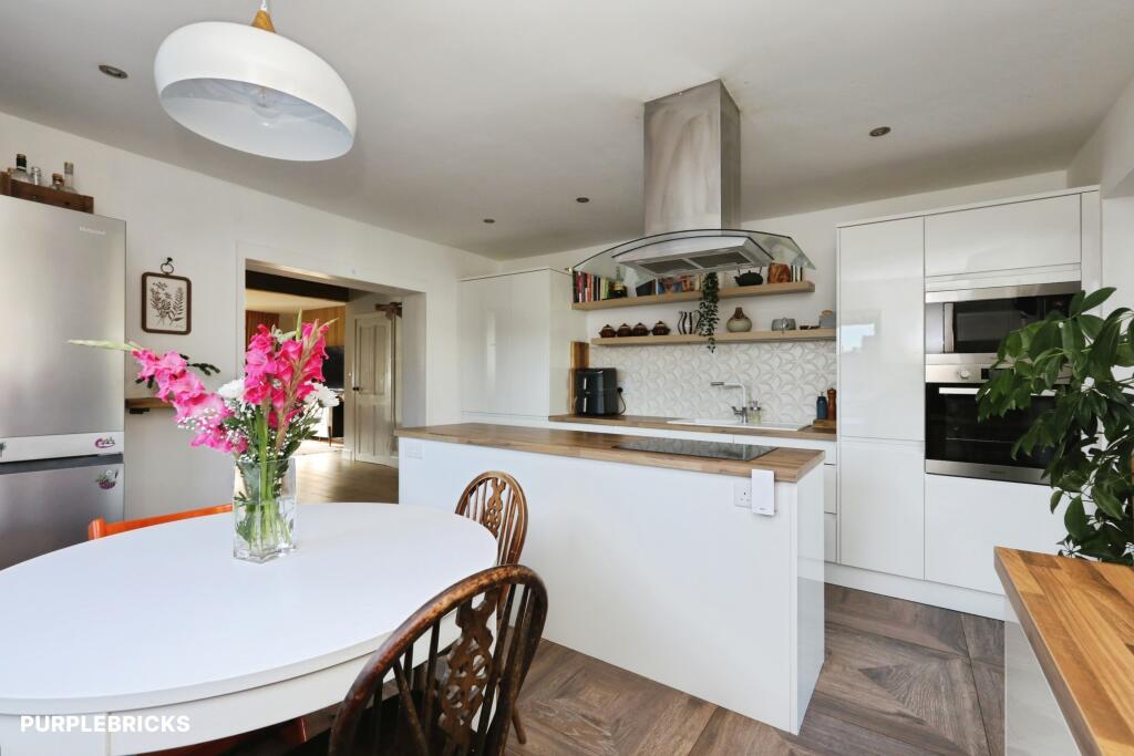 Main image of property: Richmond Road, Moorend, DN8