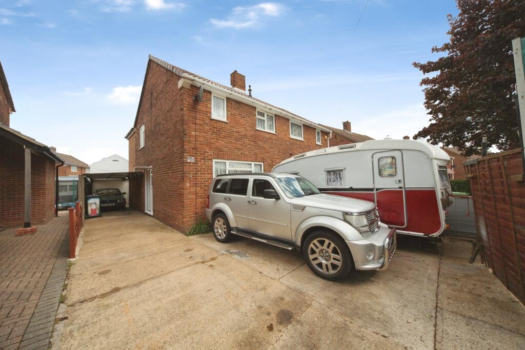 Main image of property: Lalleford Road, Luton
