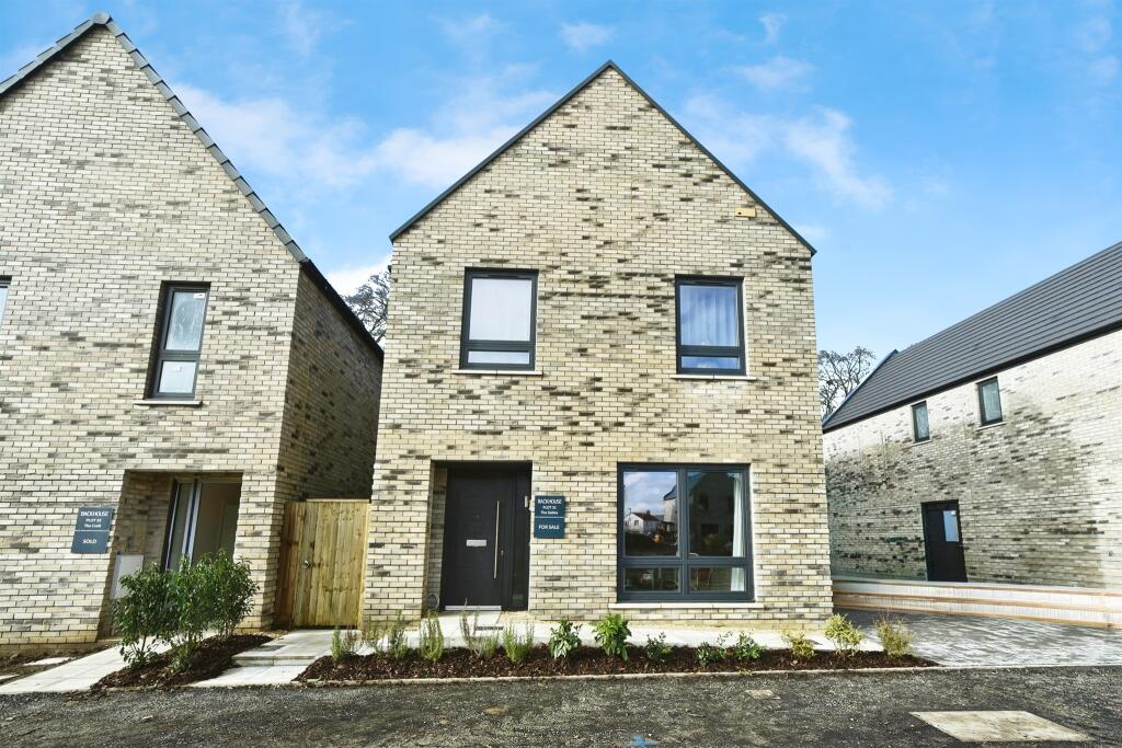 Main image of property: Swindon Road, Highworth, Swindon