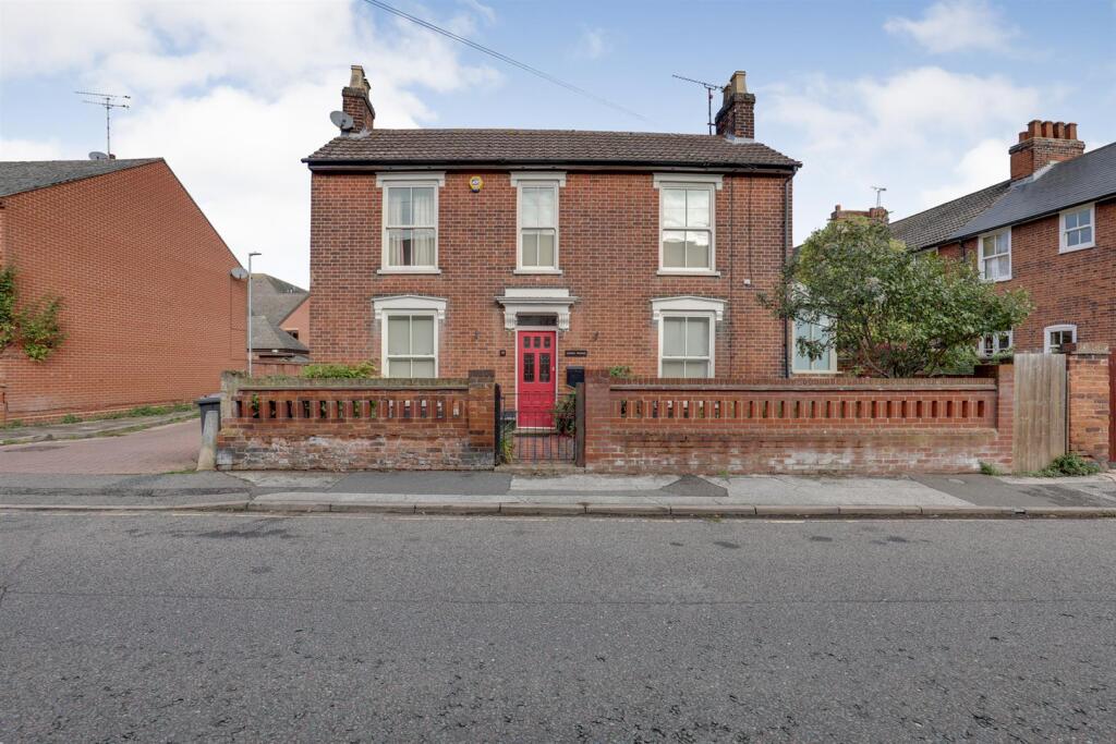 Main image of property: Cobbold Street, Ipswich